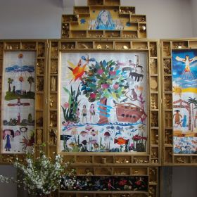 Hochaltar - von Kindern der Kirchengemeinde Eschenau gestaltet